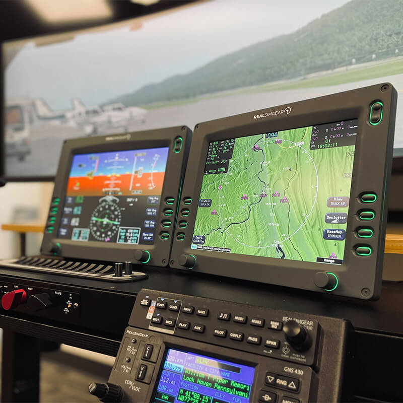 The RealSimGear Avidyne Entegra PFD/MFD Module is a high quality replica of the Entegra PFD/MFD found in many early model G1/G2 Cirrus SR20 and SR22 aircraft.