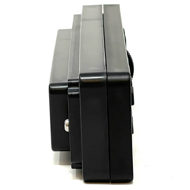 Replica of othe Garmin GFC700 Autopilot for use with your flight simulator. Modeled after the autopilot unit found in Cirrus SR20/SR22 aircraft, this autopilot includes functioning rubber buttons for all modes, as well as indicator LED's that reflect the operating mode. The wheel also functions to allow you to adjust target indicated air speed, vertical speed or altitude. The unit connects to your PC with a single USB cable.