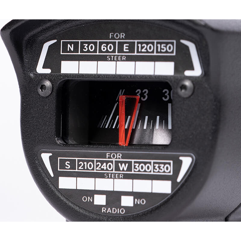 VirtualFly Composs Flight Simulation Compass: A high-quality replica of an aviation compass. It features analog backlighting, sturdy metal construction, Plug&Fly setup, USB connectivity, and compatibility with MSFS, Prepar3D, and XPlane11. Mounting is easy on any surface. Key features: full metal construction, Plug&Fly setup, adjustable backlight, customizable deviation cards, and USB connectivity.
